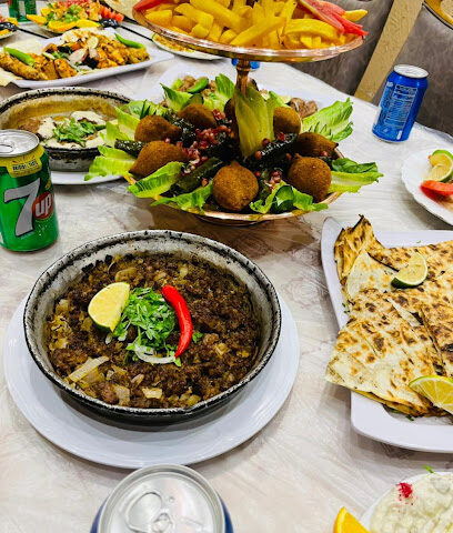 مطعم حدائق بابل للمشويات العراقية - طريف - +966 55 747 5030