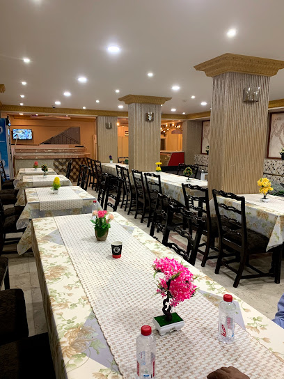 مطعم تاج محل - Saudi Arabia|Khamis Mushait 62461|Al Irq Al Janubi|4073 King Fahd Rd