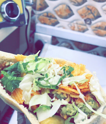 بوفية زاوية الشطائر - أبها - +966 57 751 4331