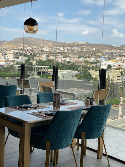 مطعم وكافيه ذا روف - Saudi Arabia|Abha 62521|Al Khasha|شارع الملك سعود
