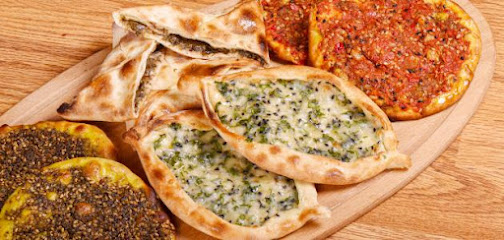 مطعم فطائر قاسيون - سكاكا - +966 53 837 2318
