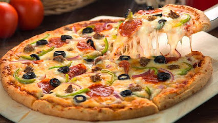 البيتزا الذهبية - صامطة - +966 55 156 4932