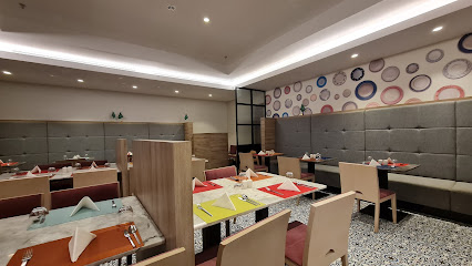 مطعم الشرق - Saudi Arabia|Mecca 24247|2516 Al Masjid Al Haram Road AlMursalat|District
