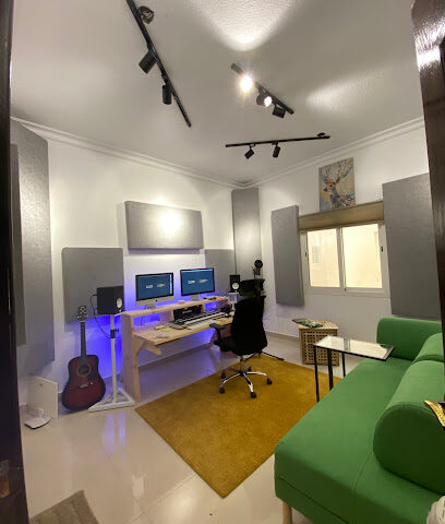 استوديو نوا الصوتي - الدمام - +966 56 775 0552