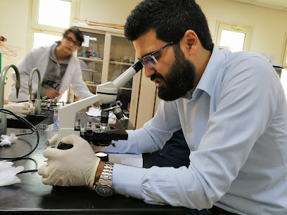 السيد باسم أبو زيتون - ينبع - +966 54 768 5099