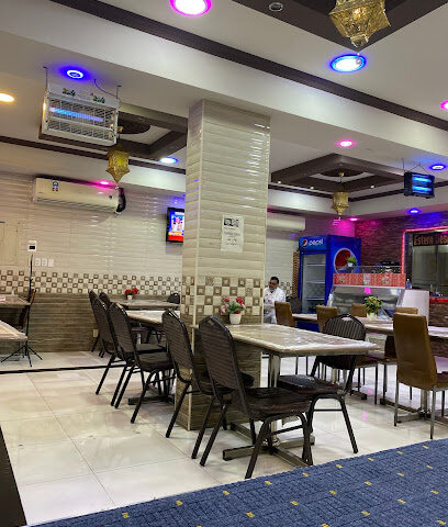 مطعم لازيز زيقة العائلي - الدمام - +966 59 640 1388